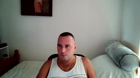 micic3 online show from July 5, 2026, 11:23 pm