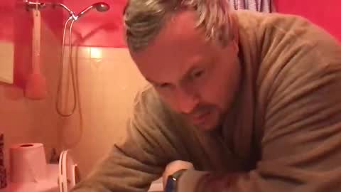 mickeyguy2000 online show from October 21, 2025, 6:47 am