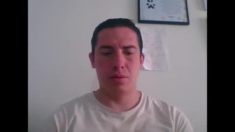 Snapshot of mickseb chatting on October 9, 2025, 3:21 pm mickseb online show from October 9, 2025, 3:21 pm