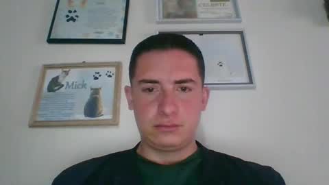 Snapshot of mickseb chatting on February 20, 2026, 9:04 pm mickseb online show from February 20, 2026, 9:04 pm