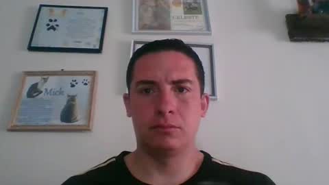 Snapshot of mickseb chatting on March 9, 2026, 1:48 pm mickseb online show from March 9, 2026, 1:48 pm