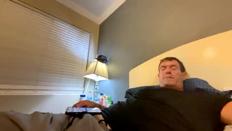 Snapshot of mickymu chatting on December 27, 2024, 9:28 am mickymu online show from December 27, 2024, 9:28 am