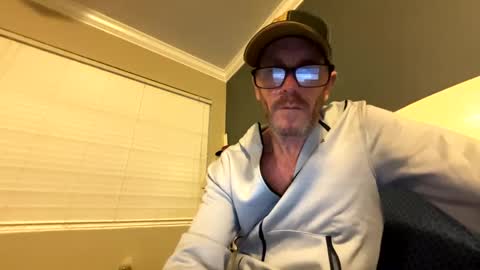 Snapshot of mickymu chatting on January 30, 2025, 4:16 am mickymu online show from January 30, 2025, 4:16 am