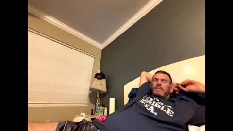Snapshot of mickymu chatting on February 10, 2025, 5:03 am mickymu online show from February 10, 2025, 5:03 am