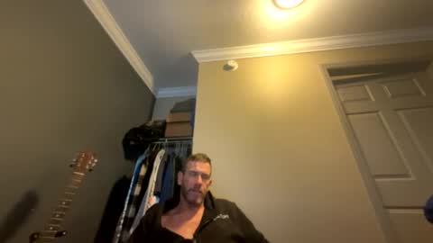 Snapshot of mickymu chatting on February 15, 2025, 2:44 pm mickymu online show from February 15, 2025, 2:44 pm