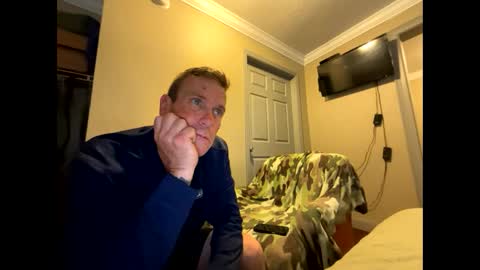 Snapshot of mickymu chatting on February 22, 2025, 9:48 pm mickymu online show from February 22, 2025, 9:48 pm
