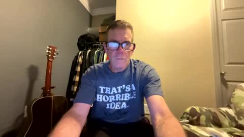 Snapshot of mickymu chatting on February 25, 2025, 4:03 am mickymu online show from February 25, 2025, 4:03 am