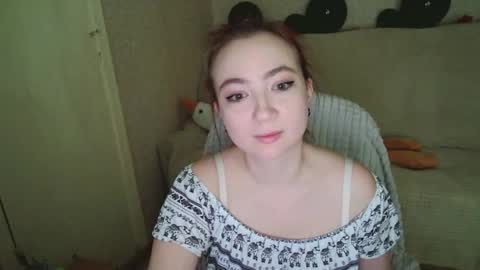 Micky online show from December 21, 2025, 3:52 pm