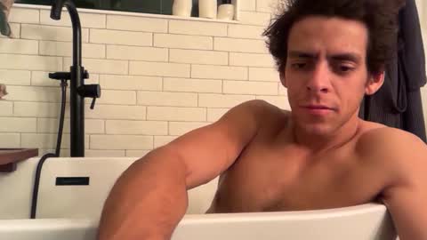 Snapshot of micomoney chatting on November 28, 2025, 5:10 am micomoney online show from November 28, 2025, 5:10 am