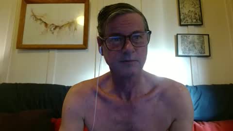 Stuart online show from September 20, 2025, 6:47 am