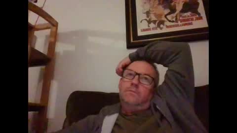 Snapshot of middleton2021 chatting on October 21, 2025, 7:03 pm middleton2021 online show from October 21, 2025, 7:03 pm