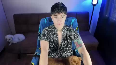 Blue online show from September 30, 2025, 3:28 pm