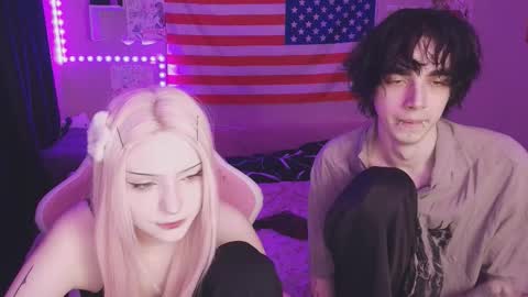 Snapshot of midnight_memories chatting on February 16, 2026, 1:02 am Kai and Angel online show from February 16, 2026, 1:02 am