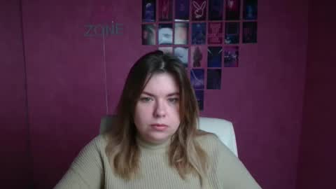 Snapshot of midnightmariana chatting on November 19, 2025, 6:13 am Mariana online show from November 19, 2025, 6:13 am