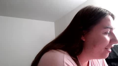 Snapshot of midnightsunrise123 chatting on July 31, 2026, 2:44 am midnightsunrise123 online show from July 31, 2026, 2:44 am