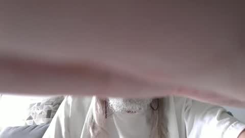 midnite_7 online show from April 18, 2026, 7:58 pm