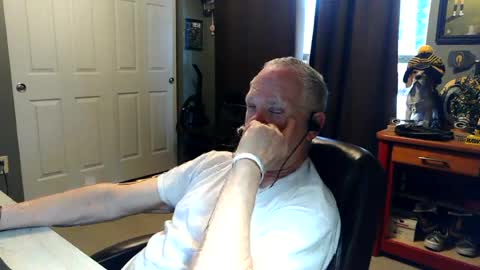 midwestdad09 online show from June 28, 2026, 11:55 pm