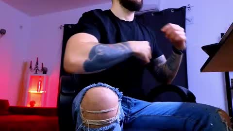 Snapshot of mightyaaron chatting on March 6, 2026, 4:09 am MightyAaron online show from March 6, 2026, 4:09 am