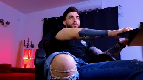 Snapshot of mightyaaron chatting on March 9, 2026, 3:54 am MightyAaron online show from March 9, 2026, 3:54 am