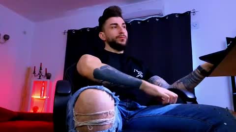 Snapshot of mightyaaron chatting on March 22, 2026, 5:33 am MightyAaron online show from March 22, 2026, 5:33 am