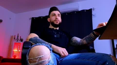 Snapshot of mightyaaron chatting on March 26, 2026, 3:34 am MightyAaron online show from March 26, 2026, 3:34 am