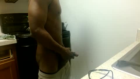 Snapshot of mightymandingo chatting on February 6, 2026, 8:18 am Mightymandingo online show from February 6, 2026, 8:18 am