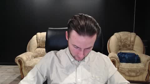 Misha Winchester online show from November 18, 2025, 1:59 pm