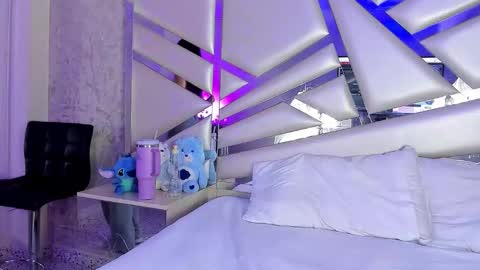 MIA 3 online show from October 6, 2025, 4:10 am