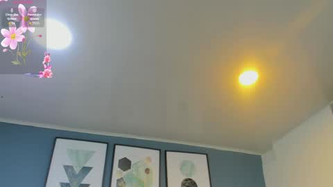 miia_cute18 online show from April 11, 2026, 11:25 am