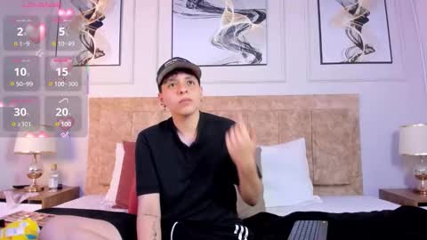 miia_doll_ online show from January 7, 2026, 4:04 am