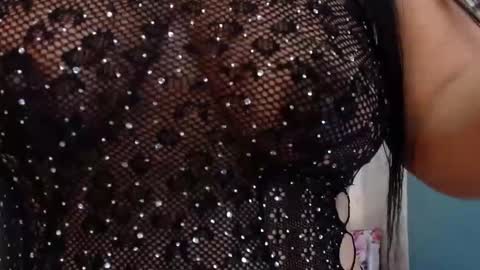 Snapshot of miia_rousee_ chatting on February 25, 2026, 11:47 pm ROUSSE online show from February 25, 2026, 11:47 pm