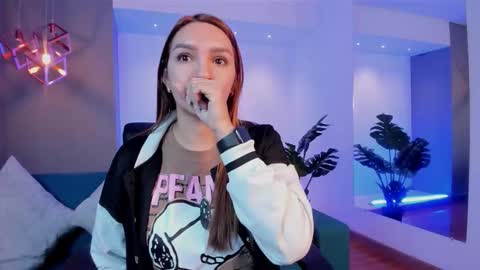 Snapshot of miia_taylors chatting on February 21, 2026, 11:55 am Miia 3 online show from February 21, 2026, 11:55 am