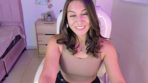 M I I A     online show from May 29, 2026, 7:56 pm