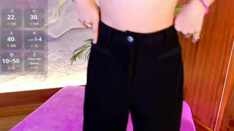  CALL ME MIA  online show from June 17, 2026, 4:52 pm