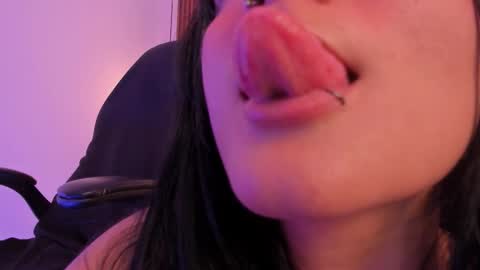 Snapshot of miiaa_jones chatting on February 14, 2026, 1:30 pm Mia online show from February 14, 2026, 1:30 pm