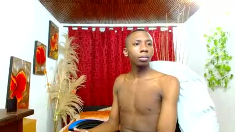 Snapshot of miilo18 chatting on February 25, 2026, 9:35 pm milo online show from February 25, 2026, 9:35 pm