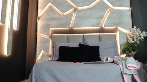 Snapshot of miistressblu chatting on March 2, 2026, 1:51 pm Ammy online show from March 2, 2026, 1:51 pm