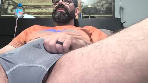 MIJITA1977 online show from October 21, 2025, 12:28 pm