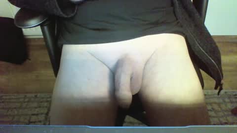 Snapshot of mik116 chatting on January 16, 2025, 1:04 pm mik online show from January 16, 2025, 1:04 pm