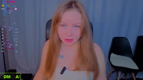 Mika online show from November 17, 2025, 2:17 am