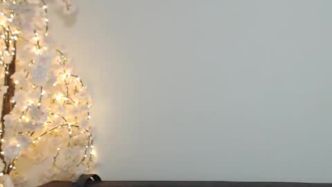 Snapshot of mika_gold7 chatting on October 12, 2025, 10:14 am Mika online show from October 12, 2025, 10:14 am