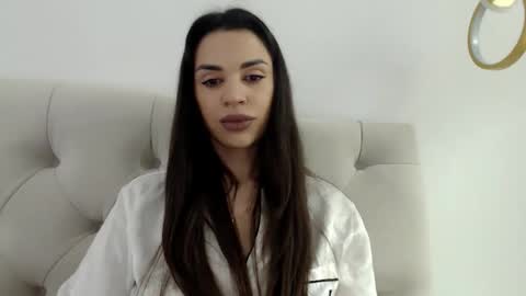 Snapshot of mika_gold7 chatting on February 10, 2026, 7:12 am Mika online show from February 10, 2026, 7:12 am