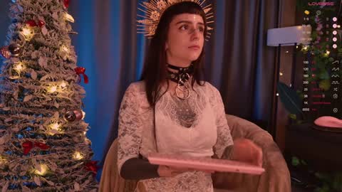 mika_moon_ online show from December 21, 2024, 1:26 am