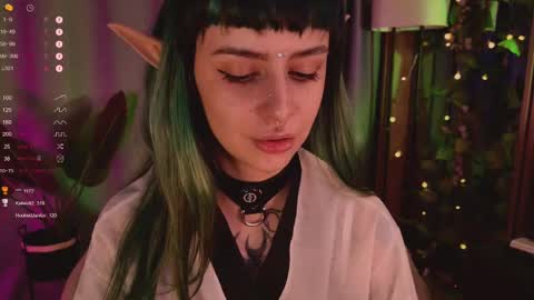 mika_moon_ online show from February 9, 2025, 6:22 am