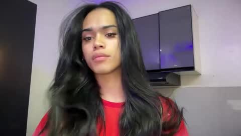 Snapshot of mika_pedersen chatting on November 6, 2025, 8:37 am mika_pedersen online show from November 6, 2025, 8:37 am