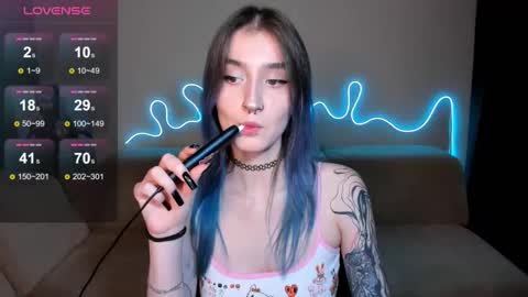 Mika online show from October 4, 2025, 5:55 pm