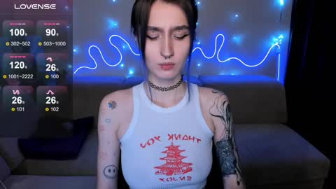 Mika online show from December 20, 2025, 5:42 pm