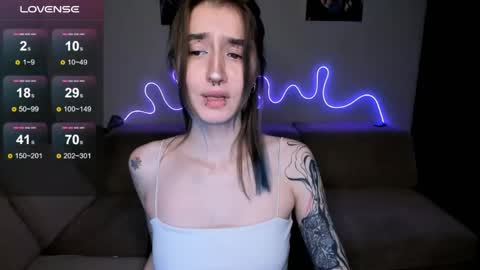 Mika online show from April 20, 2026, 2:53 pm