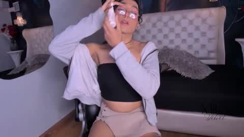 Snapshot of mika_velvet chatting on February 10, 2026, 4:05 am mika_velvet online show from February 10, 2026, 4:05 am