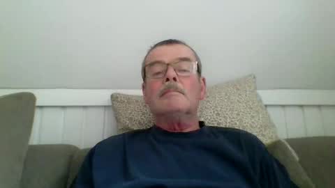 Snapshot of mikael42 chatting on April 12, 2026, 1:16 pm mikael42 online show from April 12, 2026, 1:16 pm